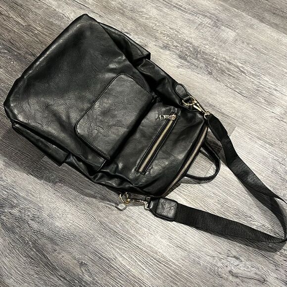 Fashion backpack in black and gold - NEW main image 6